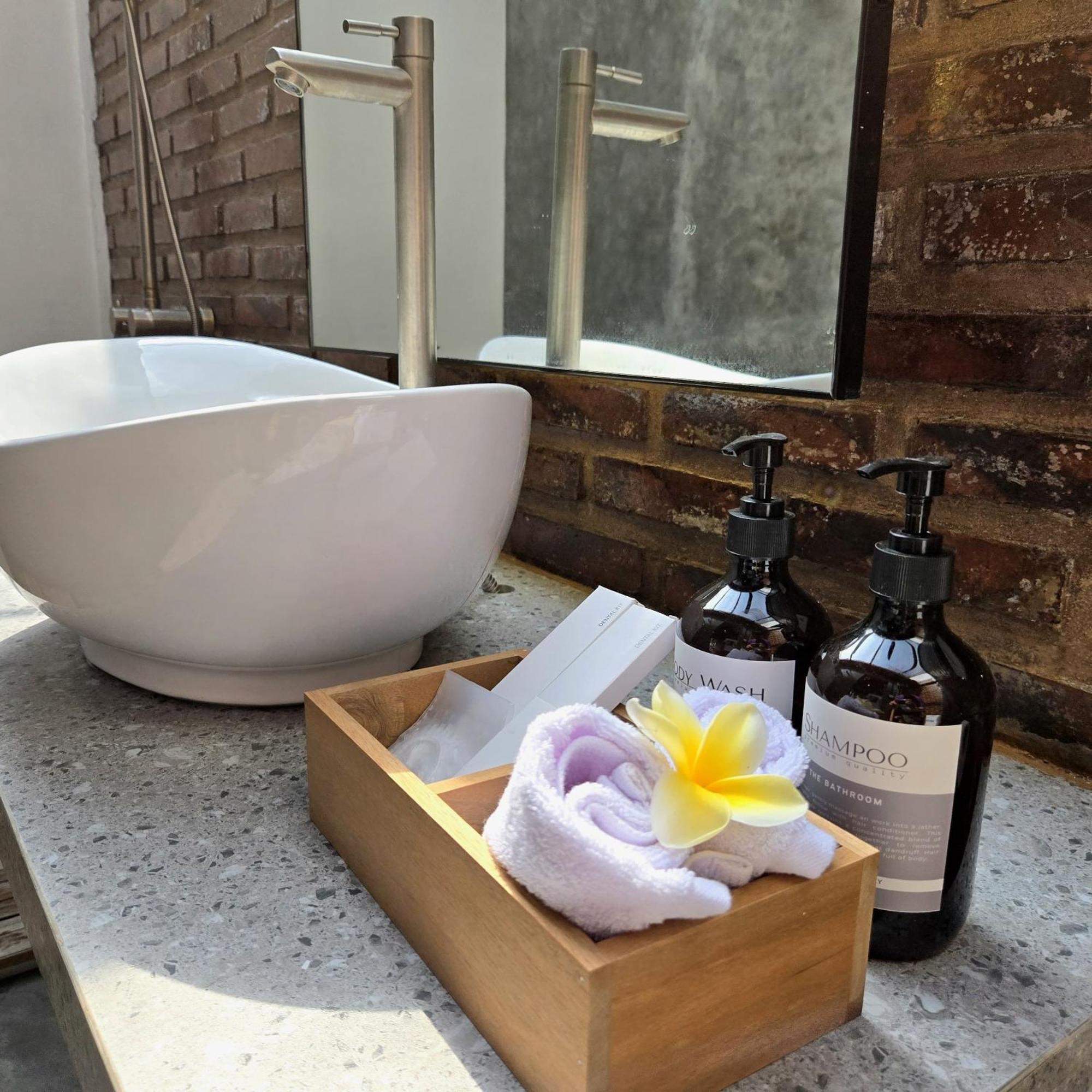 Kampoeng Villa Ubud Экстерьер фото